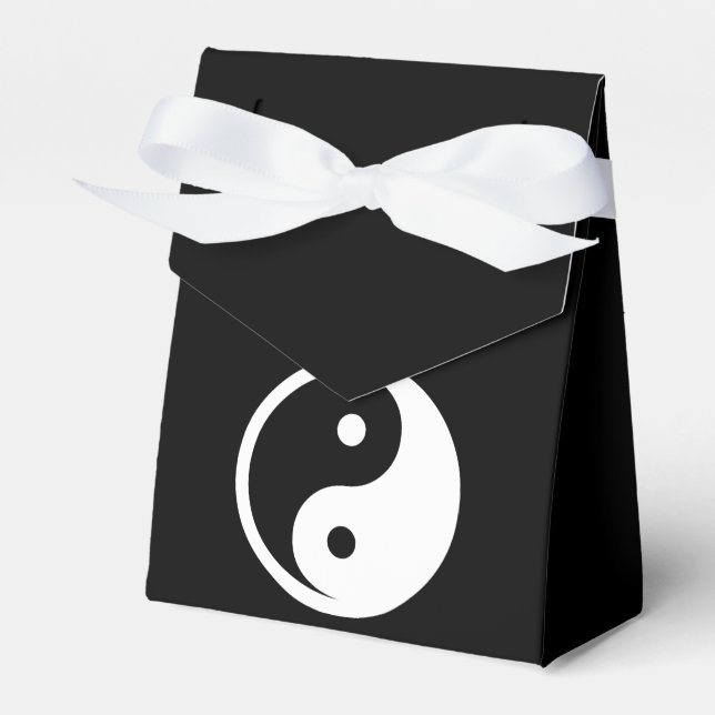Yin Yang Symbol - solid tattodesign 2 Presentaskar (Framsidan Sidan)