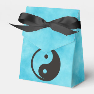 Yin Yang Symbol - solid tattodesign Presentaskar