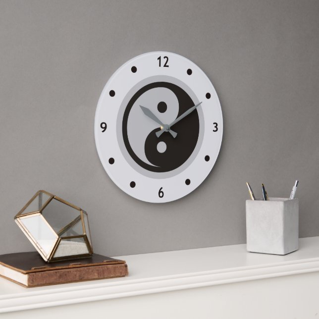 Yin Yang Symbol - solid tattodesign Stor Klocka (Kontor)