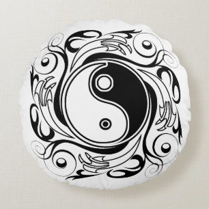 Yin & Yang-symbol svart-vit tatueringsstil Rund Kudde