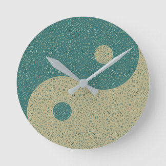 Yin Yang Te Färgad Musikaliska Noter Rund Klocka