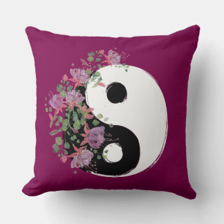 Yin Yang Throw Pillow  Kudde
