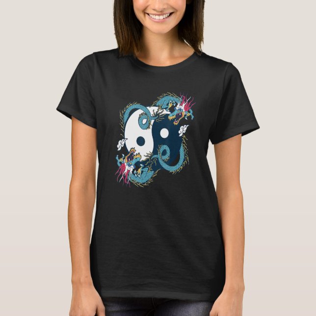 Ying Yang  Tai Chi Dragon Design for Meditation  T T Shirt (Framsida)