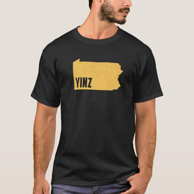 Yinz Pittsburgh Pennsylvania Home State Shape Dist T Shirt (Framsida)