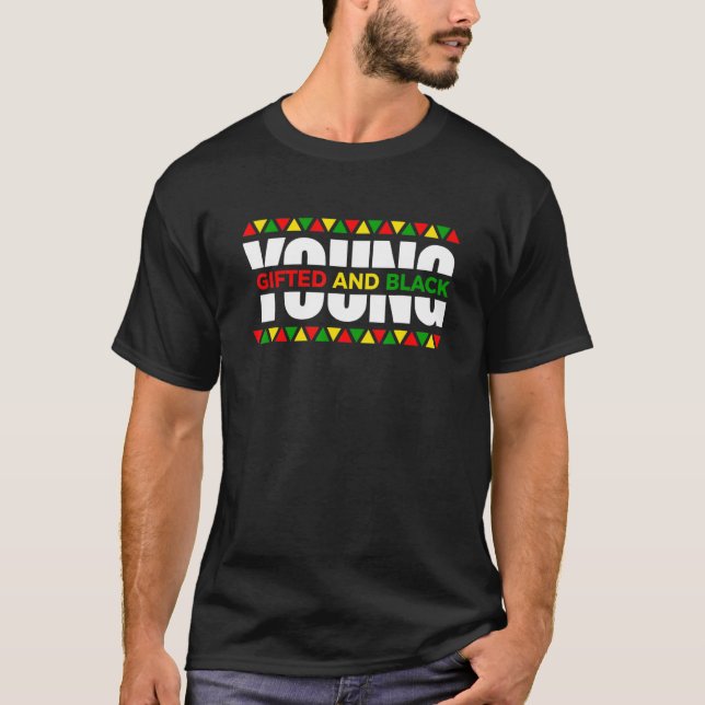 Yngre svart flicka, magi och svart historia t shirt (Framsida)