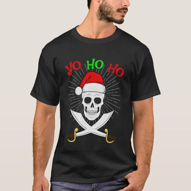 Yo Ho Ho Pirate Santa Skull Christmas PJs Funny Sp T Shirt (Framsida)