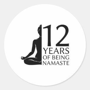 Yoga 12 år Awesome Meditation Namaste 12-årsdag Runt Klistermärke