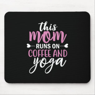 Yoga Älskare I Mamma Springa på kaffe och yoga Musmatta