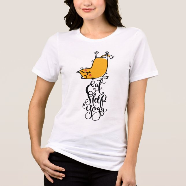 Yoga ät sov yoga  t shirt (Framsida)