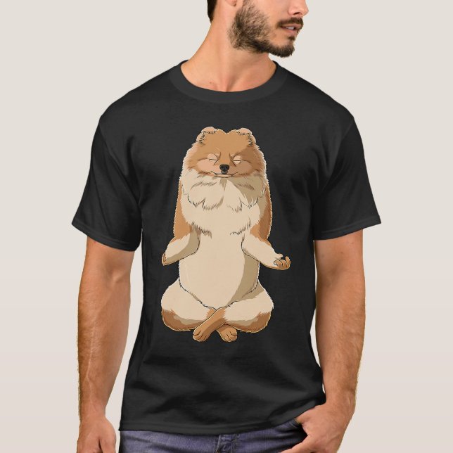 Yoga Dog Pomeranian T Shirt (Framsida)