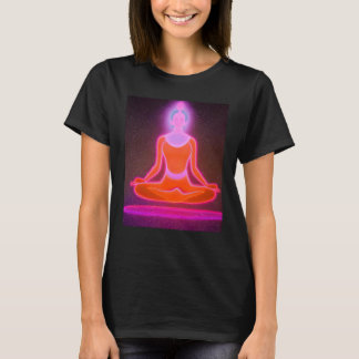 Yoga flicka kvinnlig solhälsning meditation Chakra T Shirt