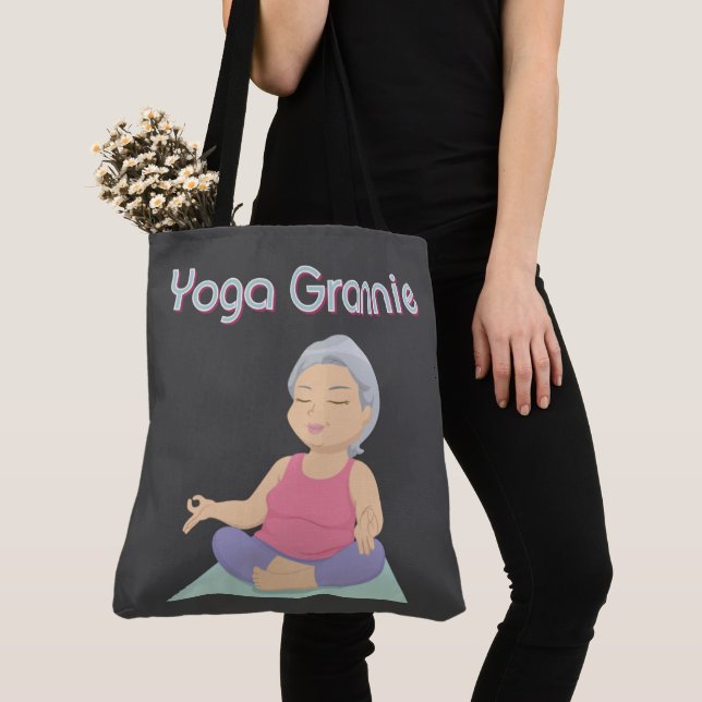 YOGA GRANNIE TYGKASSE (Närbild)