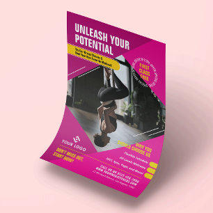 Yoga Gym Classes Girly Rosa Modern Marknadsföring Flygblad