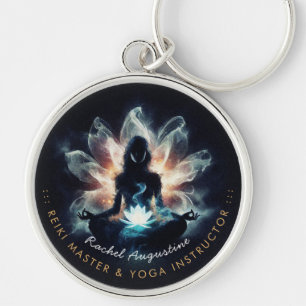 Yoga Instructor Meditation Pose Glowing Mist Lotus Rund Silverfärgad Nyckelring