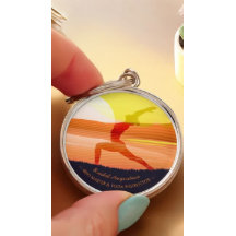 Yoga Instructor Sol Salutation Crescent Måne Pose