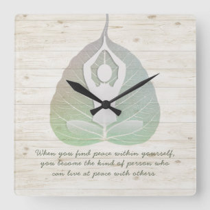 Yoga Instruktör Meditation Pose Bodhi Löv citat Fyrkantig Klocka