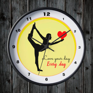 Yoga & Kärlek din dag, varje dag / Yogini mode Rund Klocka
