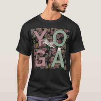 Yoga-katt och kopp i vintagen kaffe t shirt