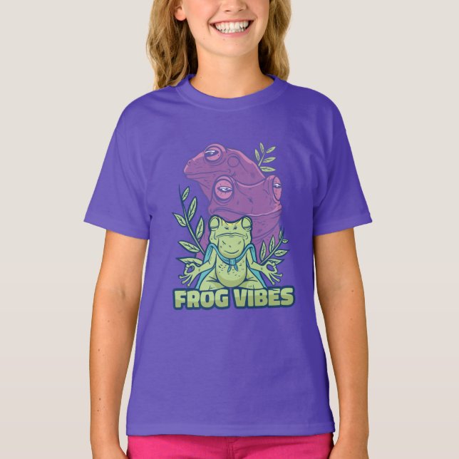 Yoga Meditating Frog Design T Shirt (Framsida)