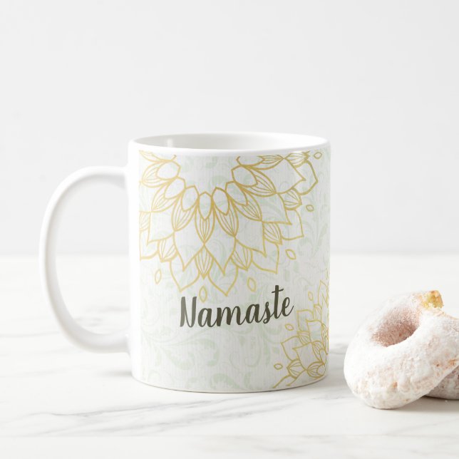 Yoga Meditation Instructor Guld Mandala Flowers Kaffemugg (Med munk)