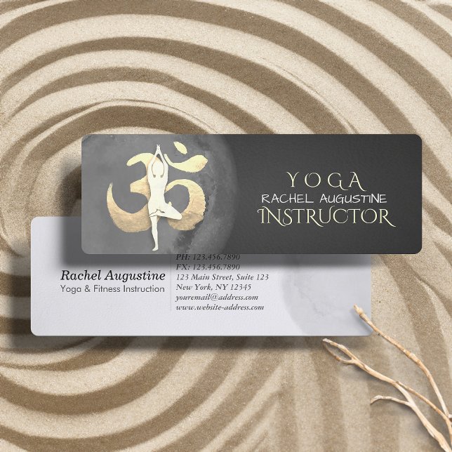 Yoga Meditation Pose OM Symbol Modern Black & Guld Mini Visitkort (Skapare uppladdad)
