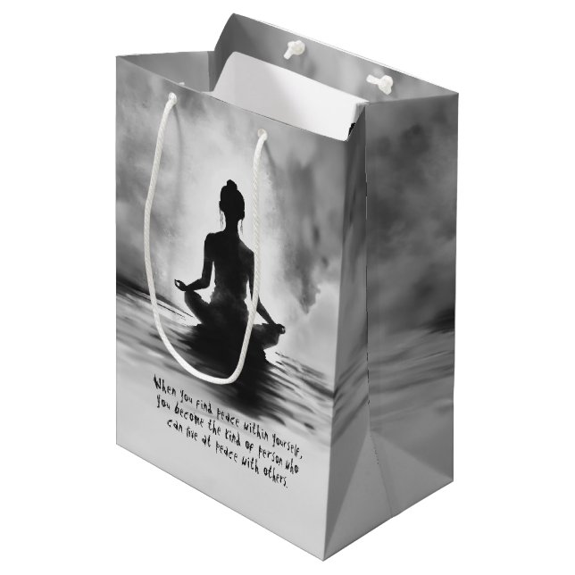 Yoga-meditationsinstruktör Lotus-pose bläckkonst (Framsidan Vinklad)