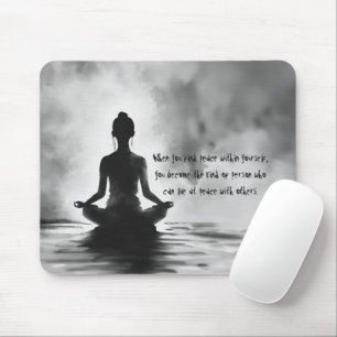 Yoga-meditationsinstruktör lotuspos ink-målning musmatta