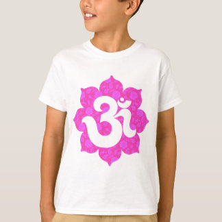 Yoga Om i lotusblommarosor Tee