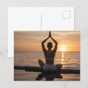 Yoga på stranden vykort