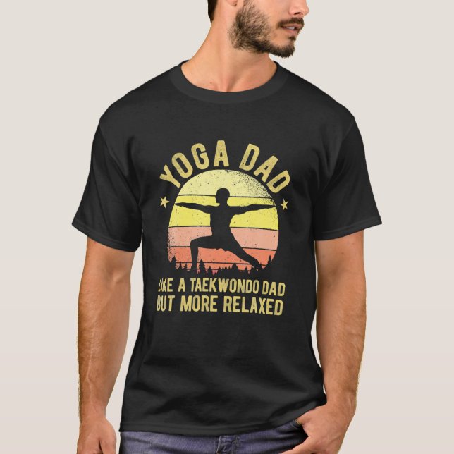 Yoga Pappa Taekwondo T Shirt (Framsida)
