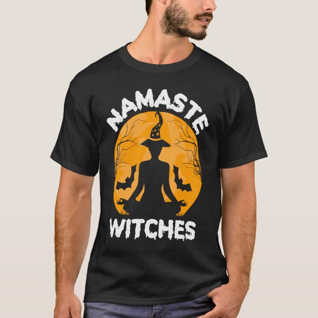 Yoga Skeleton Namaste Witches Funny Halloween Yogi T Shirt (Framsida)