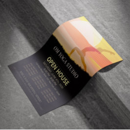 YOGA Studio Open House Sunset Måne Salutation Pose Reklamblad