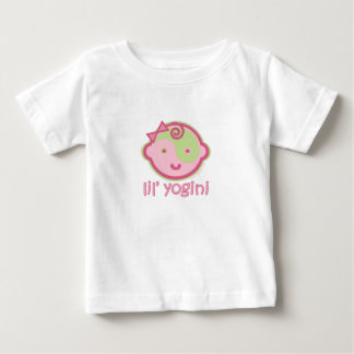Yoga talar babyen: Lil Yogini utslagsplats T Shirt