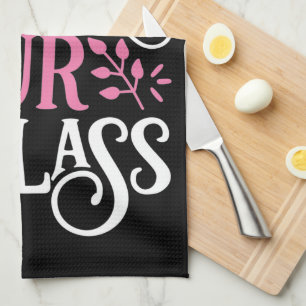 Yogaklass? Häll upp ett glas Kökshandduk