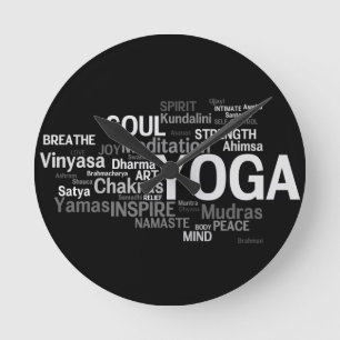 YOGAväggen tar tid på Rund Klocka