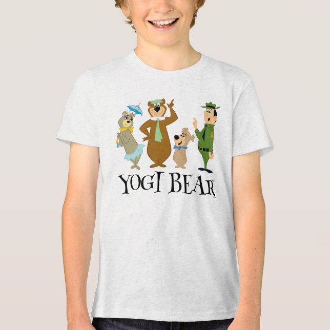 Yogi Bear and Friends Classic Pose T Shirt (Framsida)