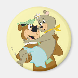 Yogi Bear Carshing Cindy Bear Magnet