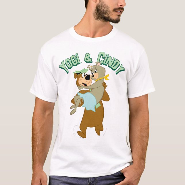 Yogi Bear Carshing Cindy Bear T Shirt (Framsida)