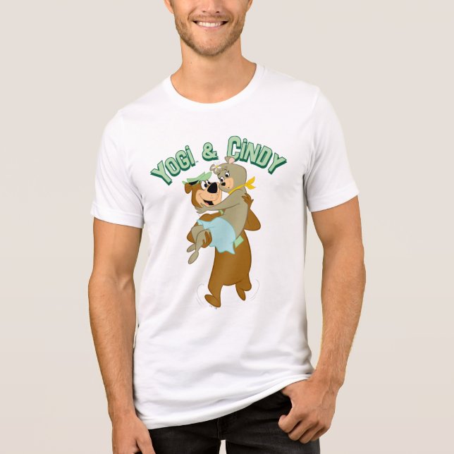 Yogi Bear Carshing Cindy Bear T Shirt (Framsida)