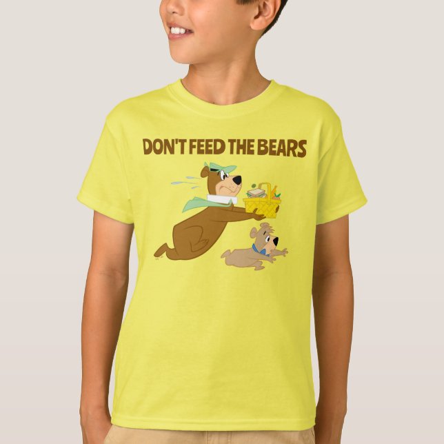 Yogi Bear och Boo-Boo Picnic Panic T Shirt (Framsida)