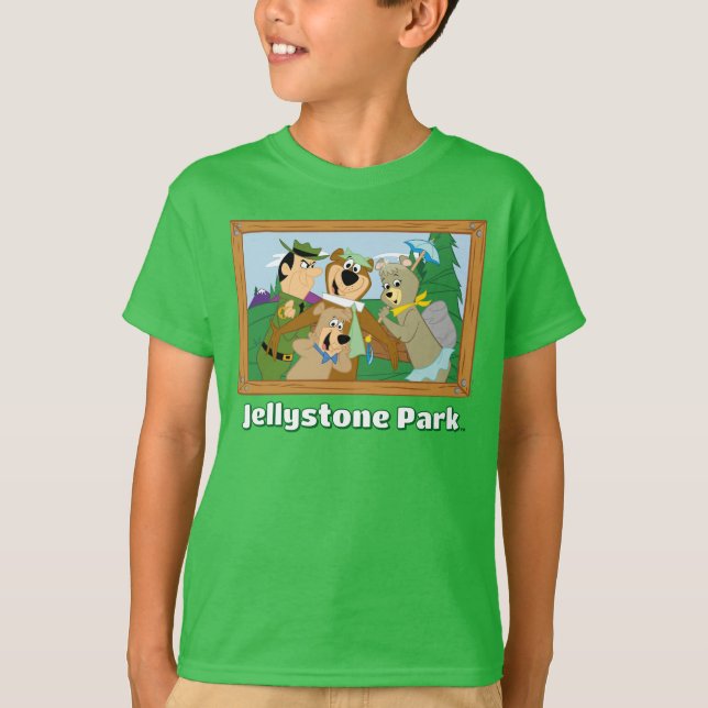 Yogi Bear och Friends Framed Forest Bild T Shirt (Framsida)