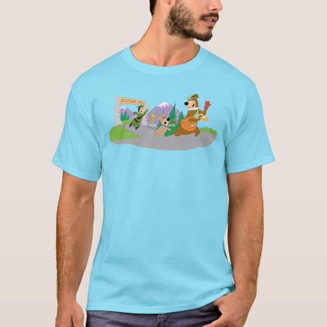 Yogi Bear's Underbar Picnic Basket Escape T Shirt (Framsida)