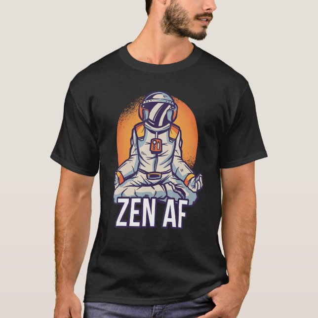 Yogi Spaceman Yoga Astronaut Zen Af Yoga T Shirt (Framsida)