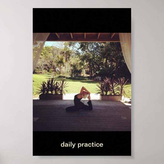 yogini: daglig praktik poster (Framsidan)