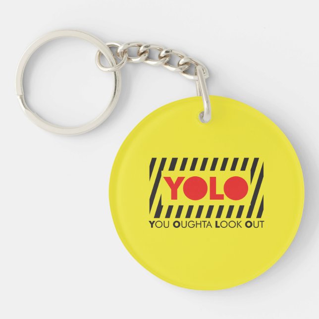 YOLO med rött varnar (Framsidan)