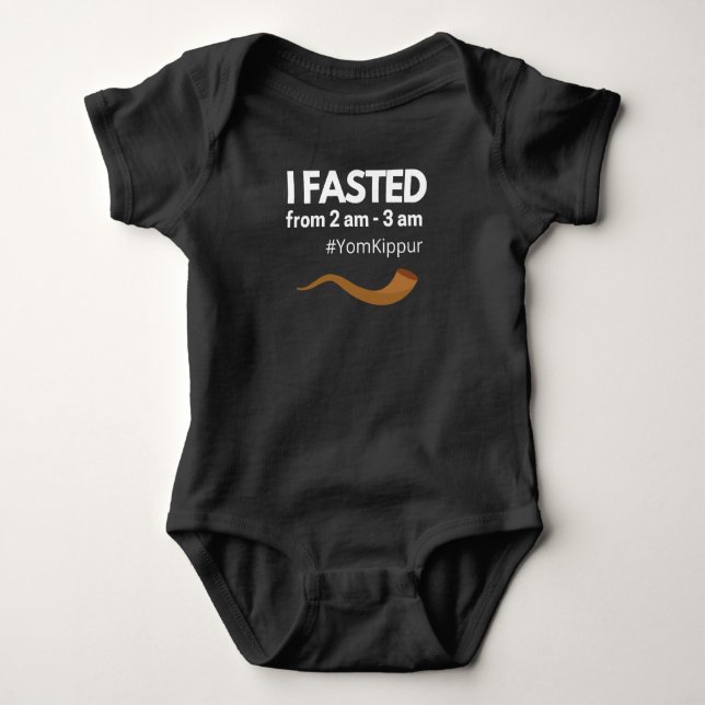 Yom Kippur Jewish Baby I Fasted T Shirt (Framsida)