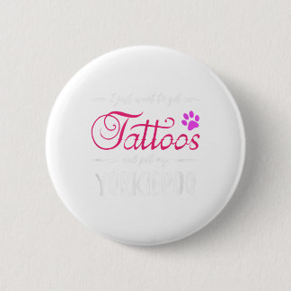 Yorkiepoo Hund älskare Tattoo Rolig hund Mamma Gif Knapp