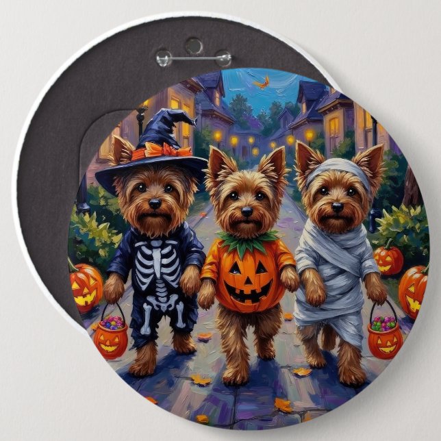 Yorkshire Terrier Dogs in Halloween Costumes Knapp (Framsida & baksida)