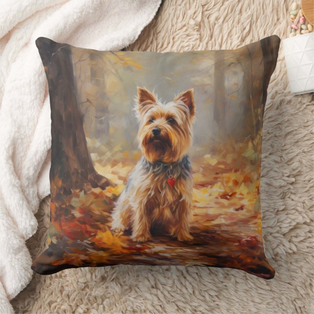 Yorkshire Terrier i höstlöv Fall Inspire Kudde (Filt)
