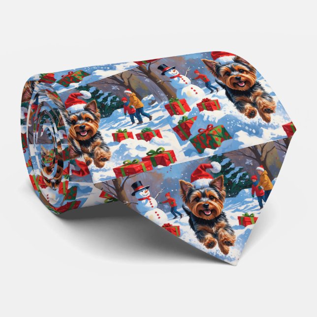 Yorkshire Terrier i snö med julhatt Slips (Rullad)